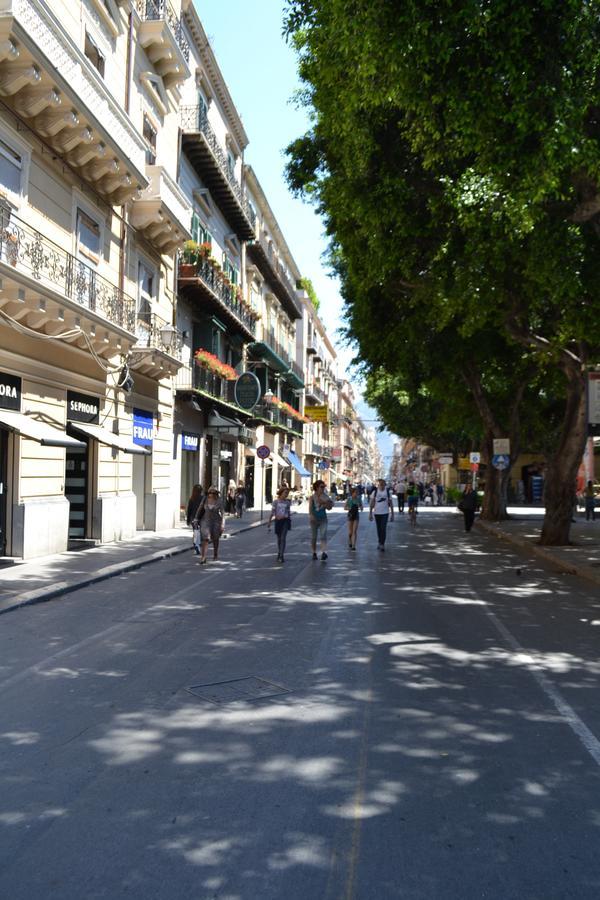 Gran Cancelliere Apartment With Parking Palermo Buitenkant foto